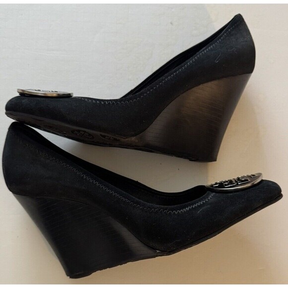 Tory Burch Sophie Black Suede Wedges Heels A10B  Size 8.5 - Picture 2 of 8